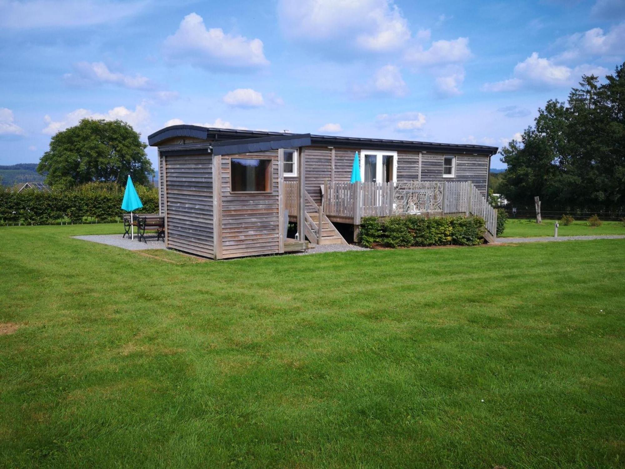 Quaint Mobile Home With Sauna In Vielsalm Exterior photo